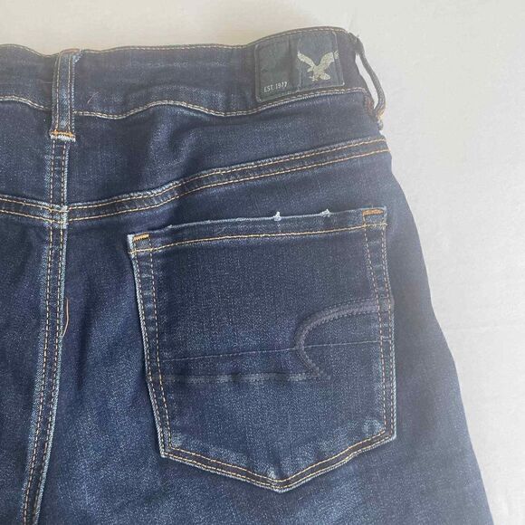 American Eagle Hi Rise Shortie Cutoff Denim Shorts size 4 - Picture 8 of 8